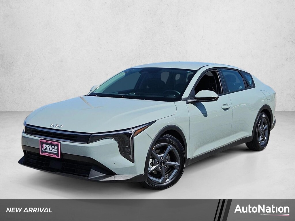 Used 2025 Kia K4 LXS 4dr Car