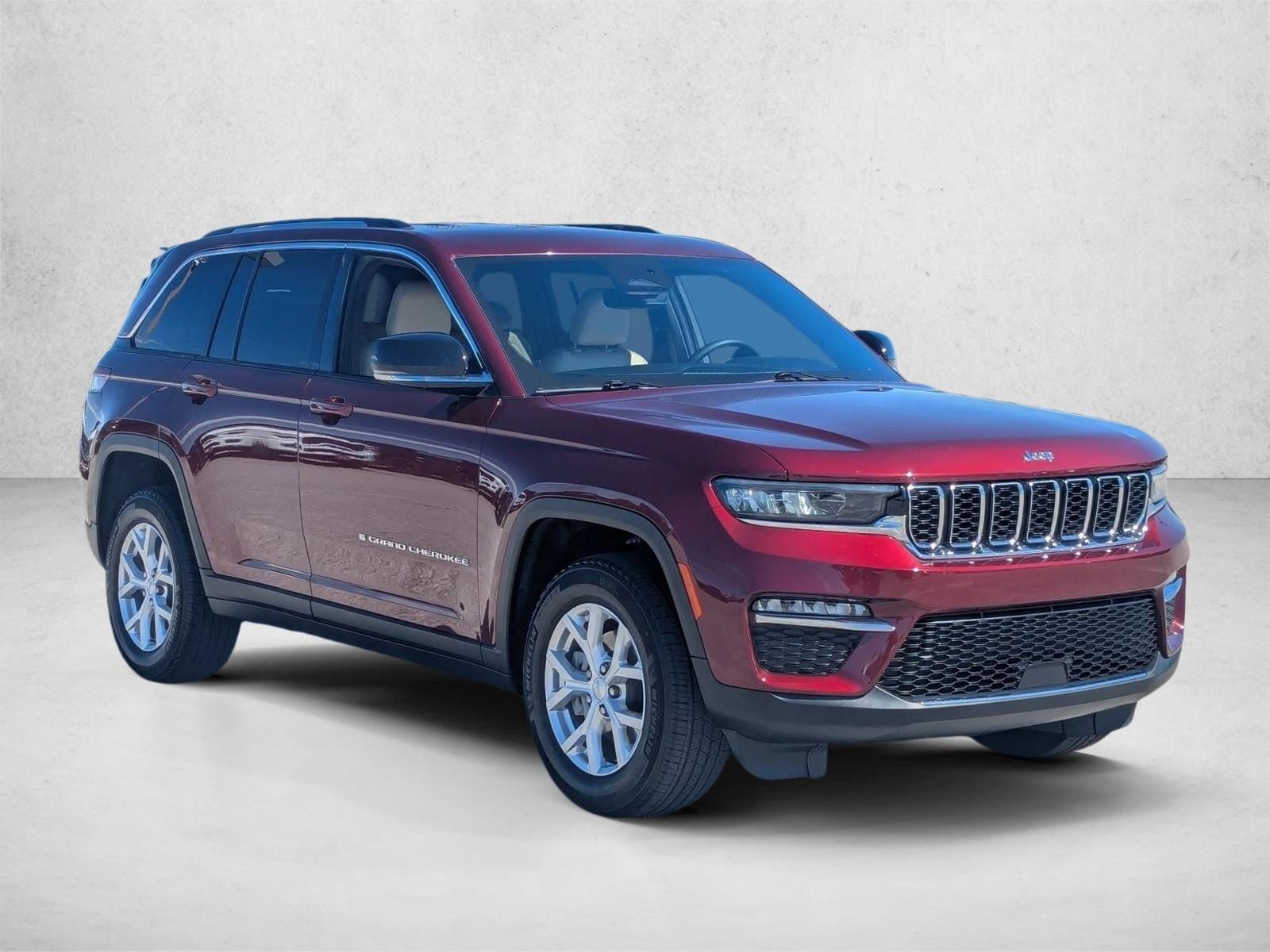 2023 Jeep Grand Cherokee Limited photo 2