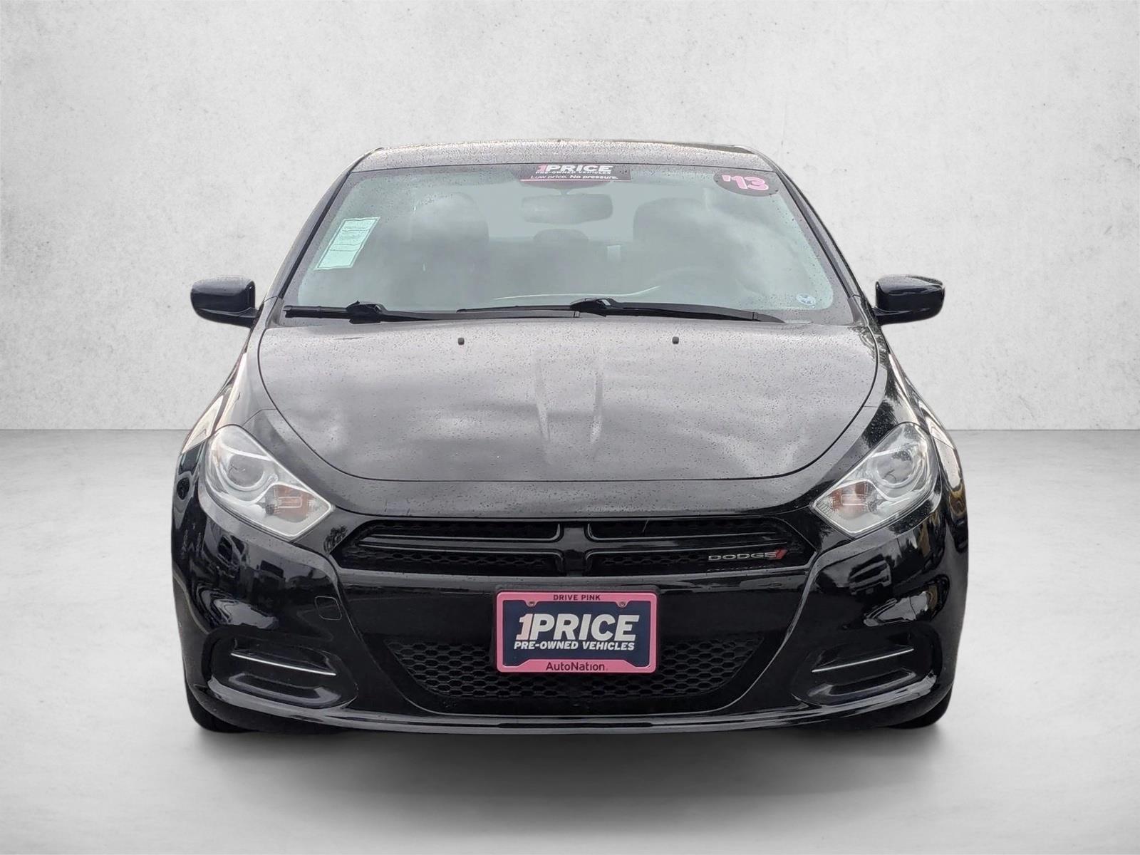 2013 Dodge Dart SE photo 2