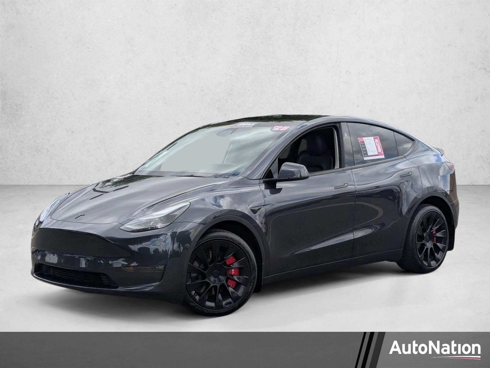 2025 Tesla Model Y Long Range Dual Motor All-Wheel Drive's photo