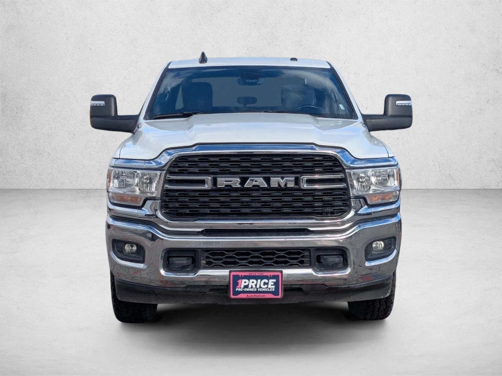 2024 Ram 2500 Big Horn photo 2