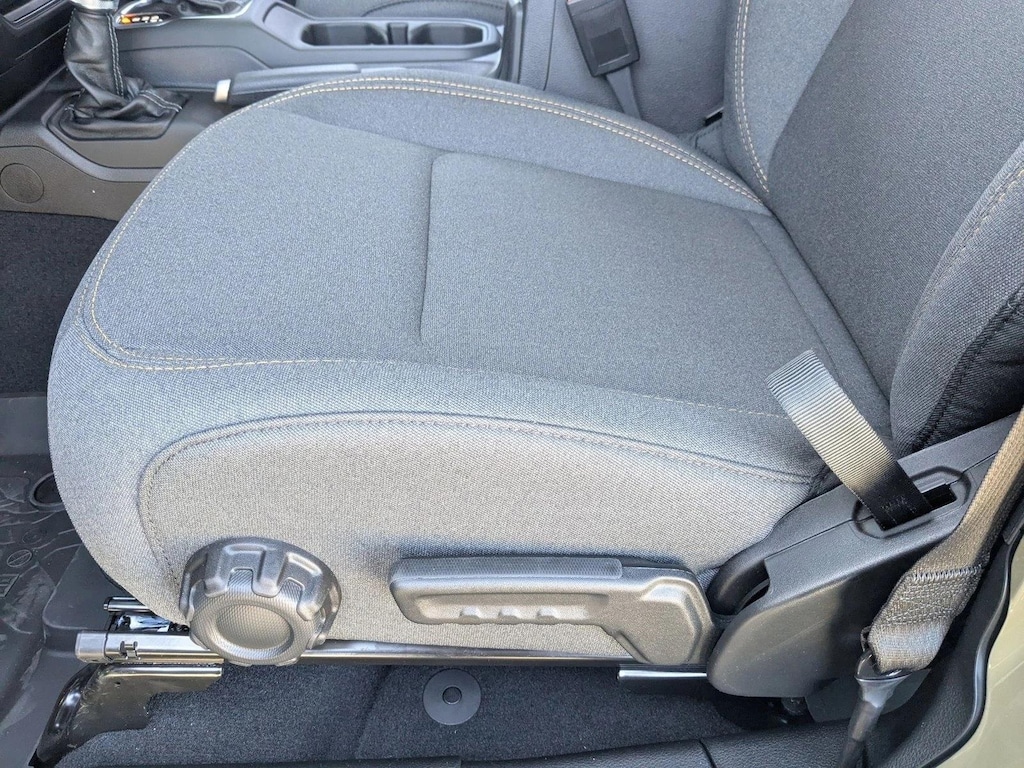 New 2026 Jeep Gladiator Sport Truck Crew Cab