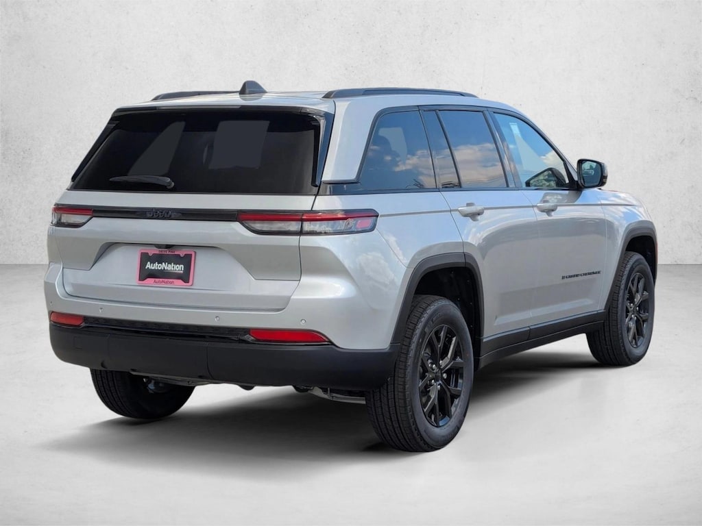 New 2025 Jeep Grand Cherokee Altitude X SUV