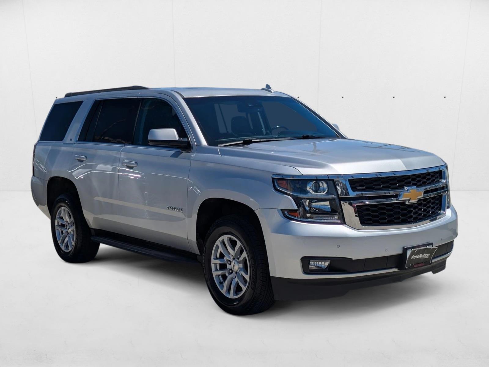 2020 Chevrolet Tahoe LT photo 3
