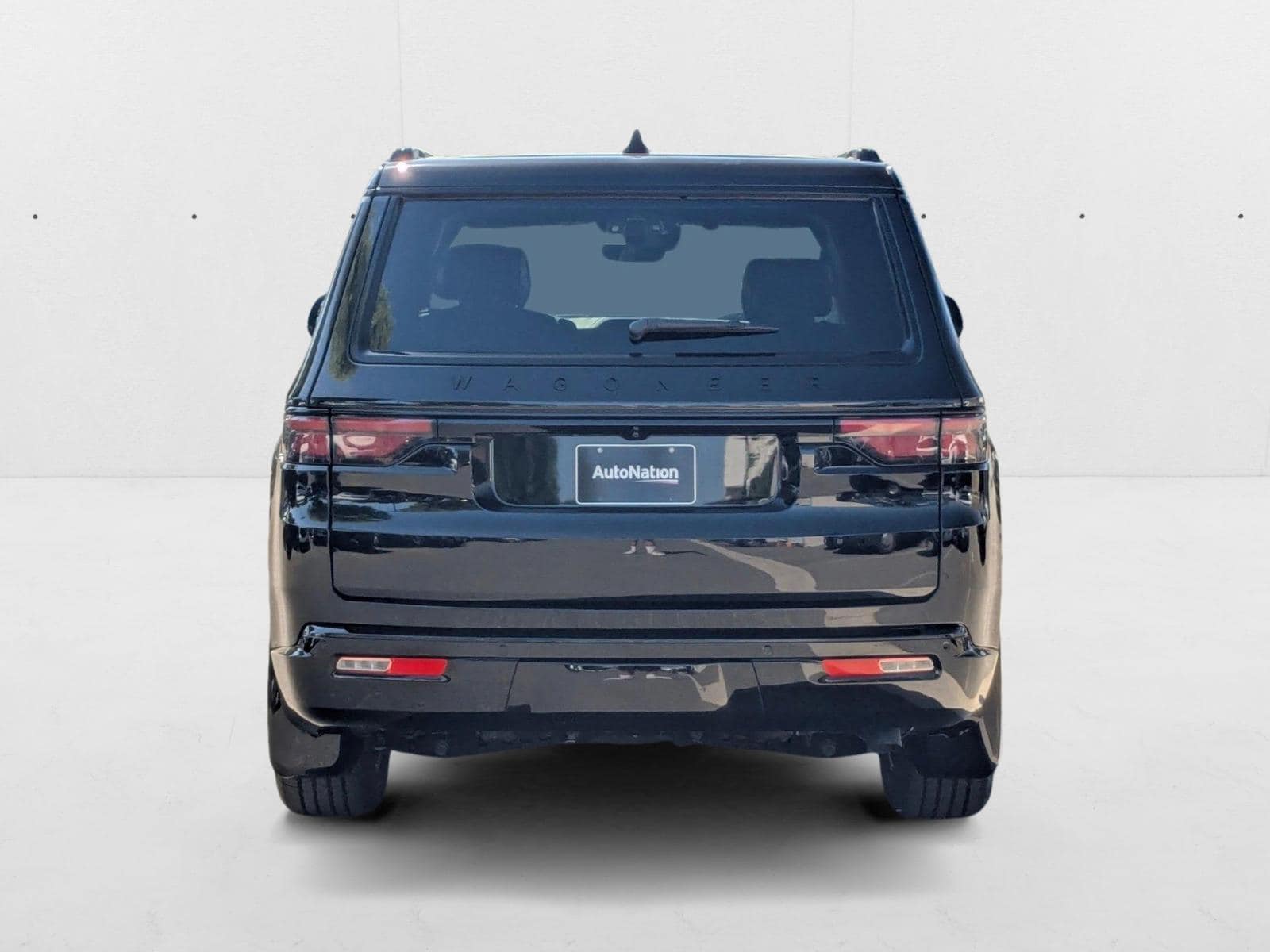 2025 Jeep Wagoneer Series II - Photo 8