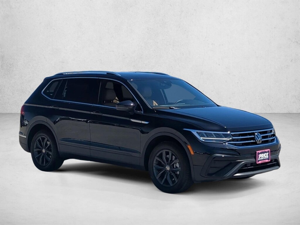 Used 2024 Volkswagen Tiguan SE Sport Utility