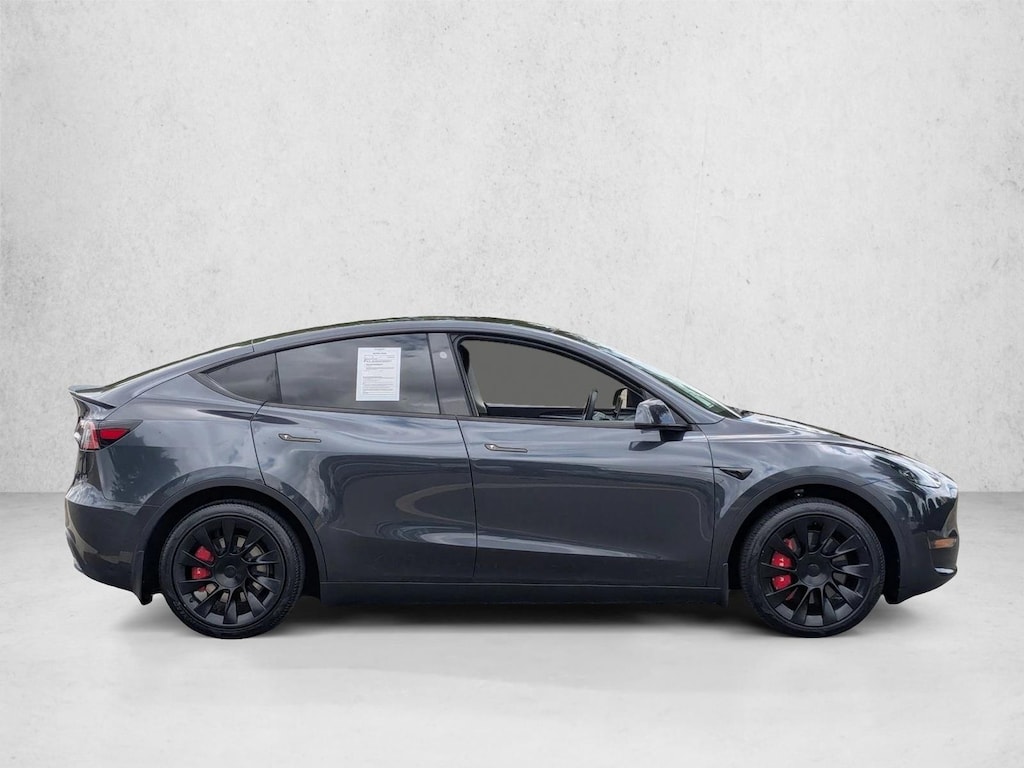 Used 2025 Tesla Model Y Long Range Sport Utility