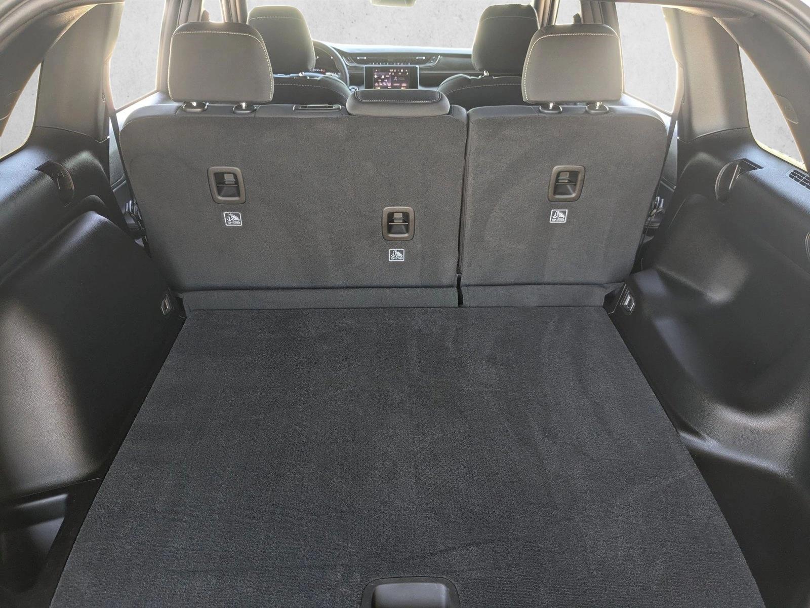 2025 Jeep Grand Cherokee Laredo X photo 5