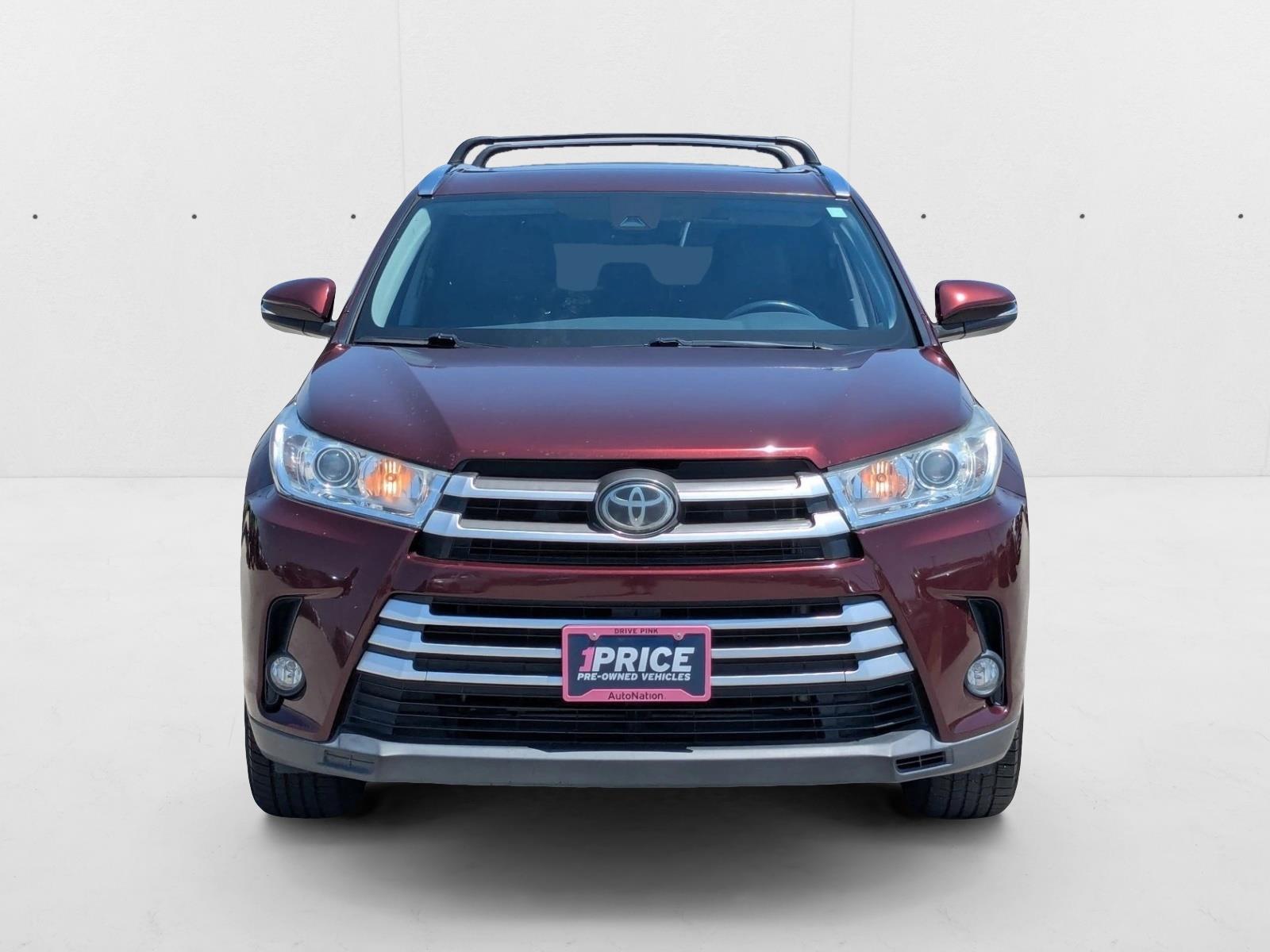 2018 Toyota Highlander XLE photo 2