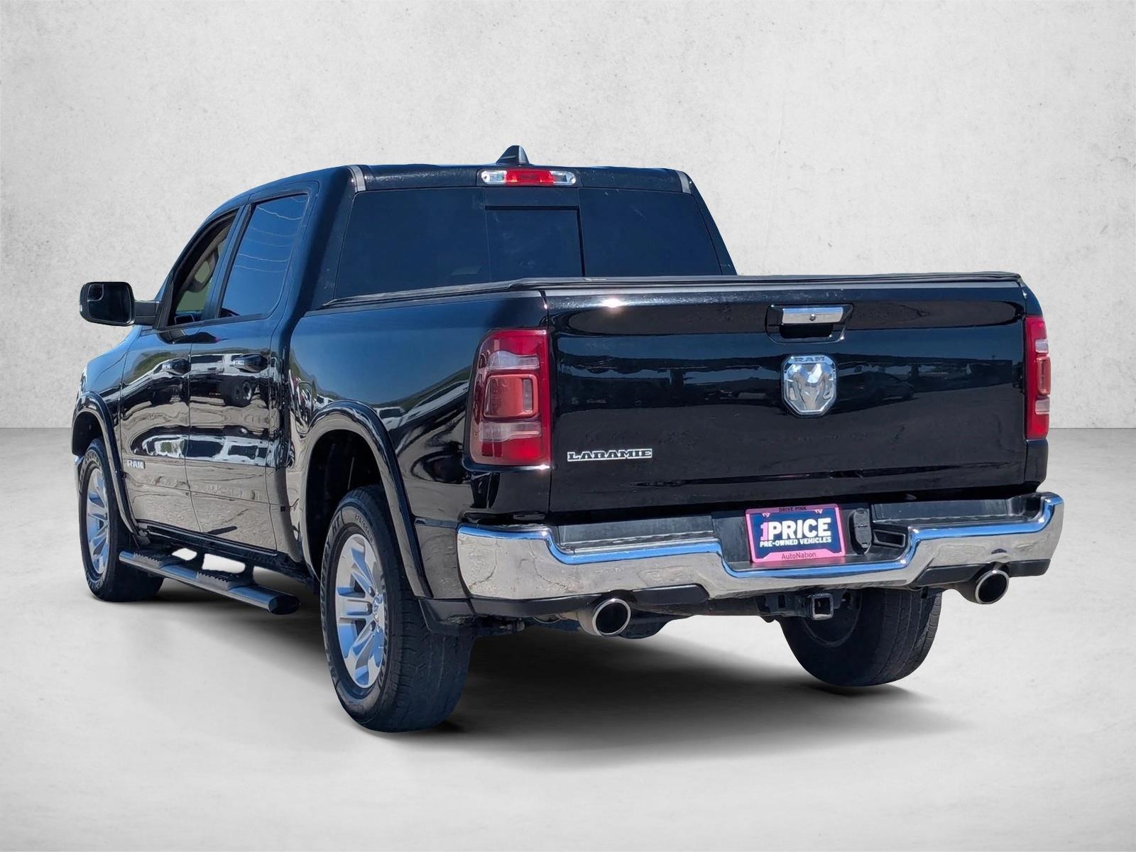 2020 Ram 1500 Laramie photo 3