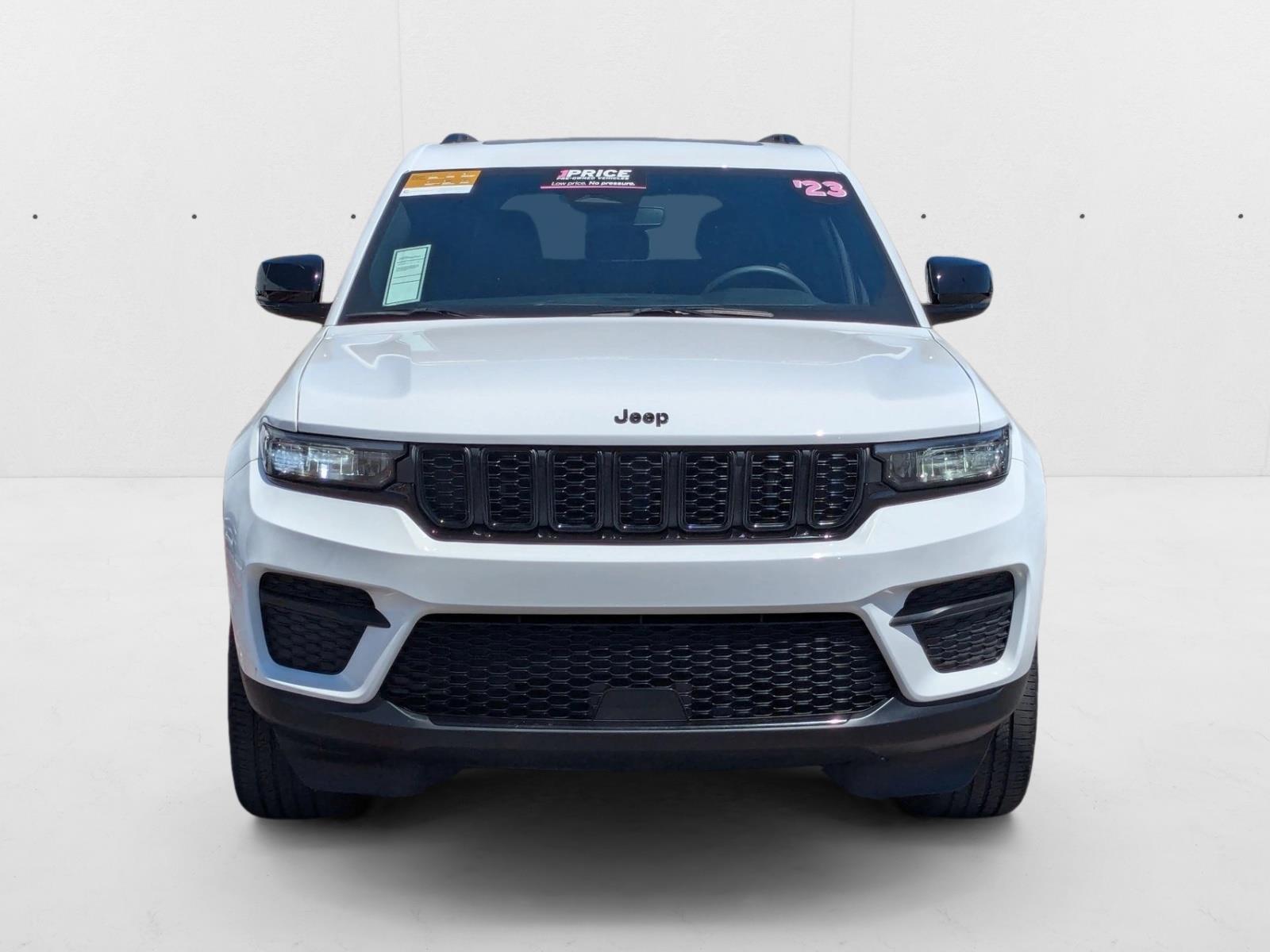 2023 Jeep Grand Cherokee Altitude Sport photo 2