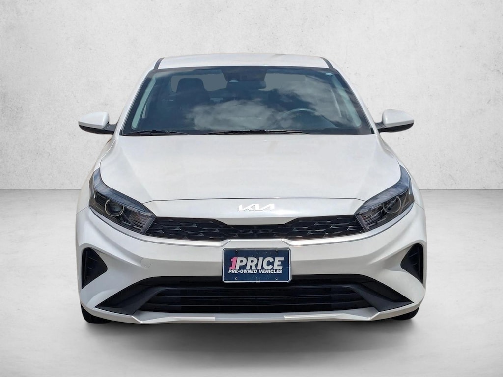 Used 2023 Kia Forte LXS 4dr Car