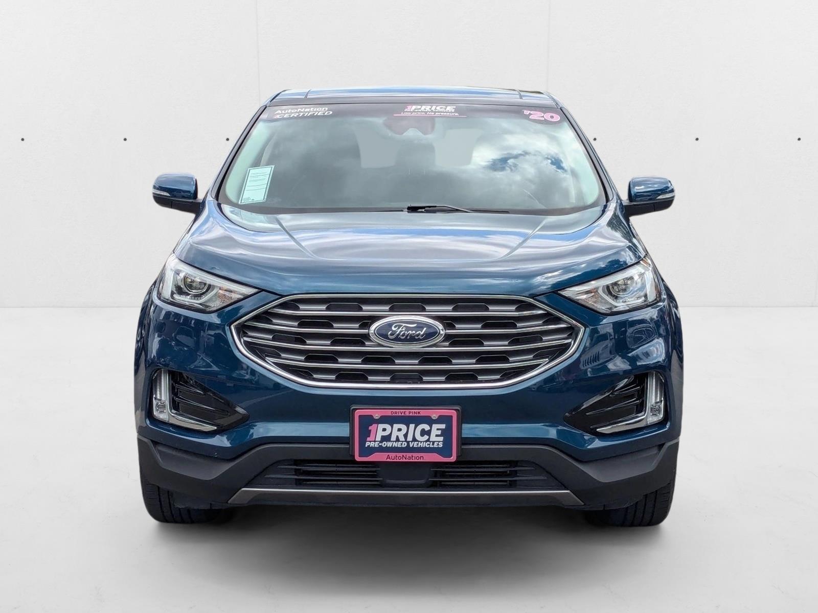 2020 Ford Edge SEL photo 2
