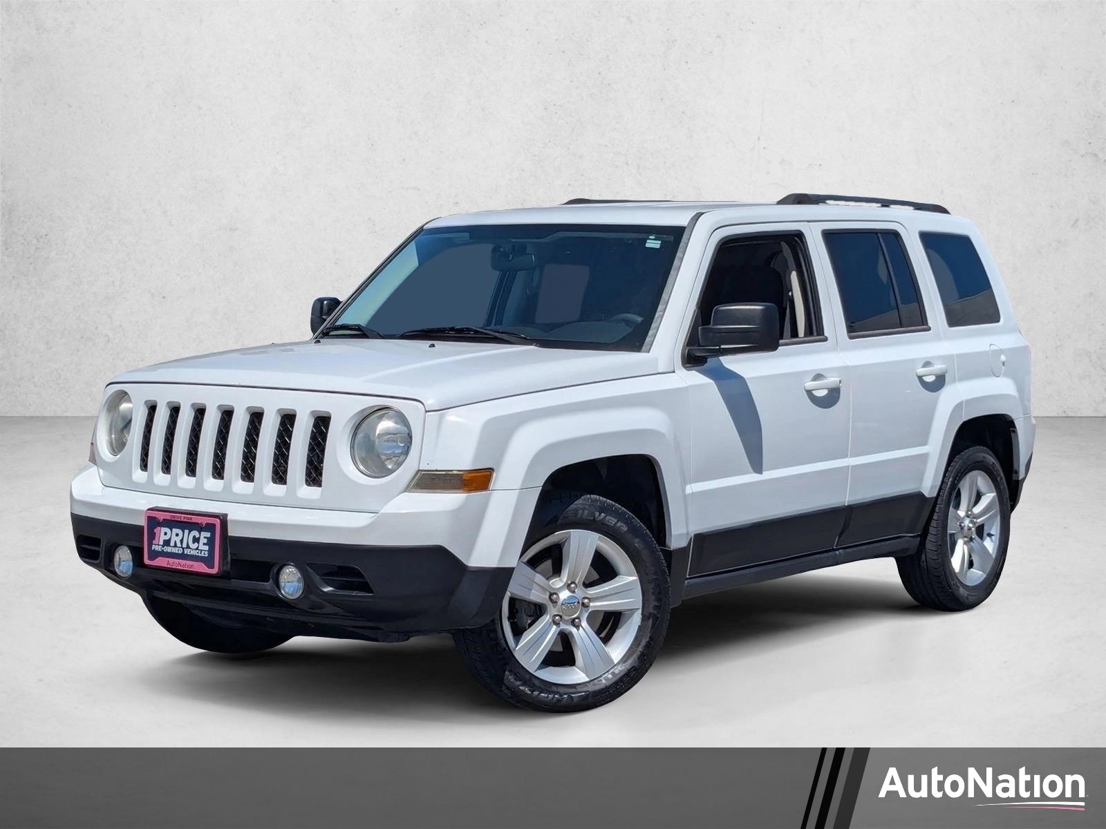 2014 Jeep Patriot Latitude's photo