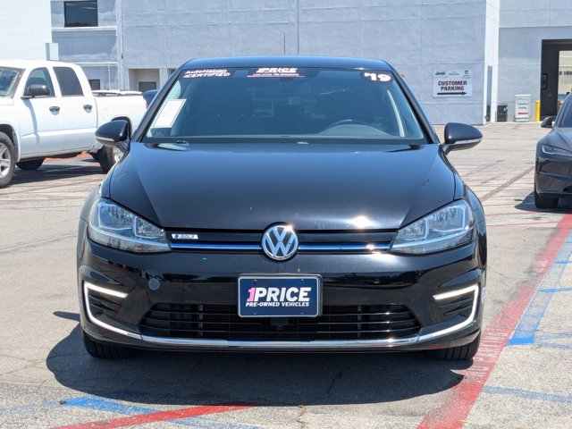 Used 2019 Volkswagen e-Golf e-Golf SE with VIN WVWKR7AU0KW909526 for sale in Valencia, CA