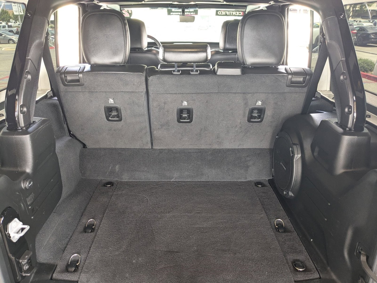 2023 Jeep Wrangler 4xe Sahara photo 5