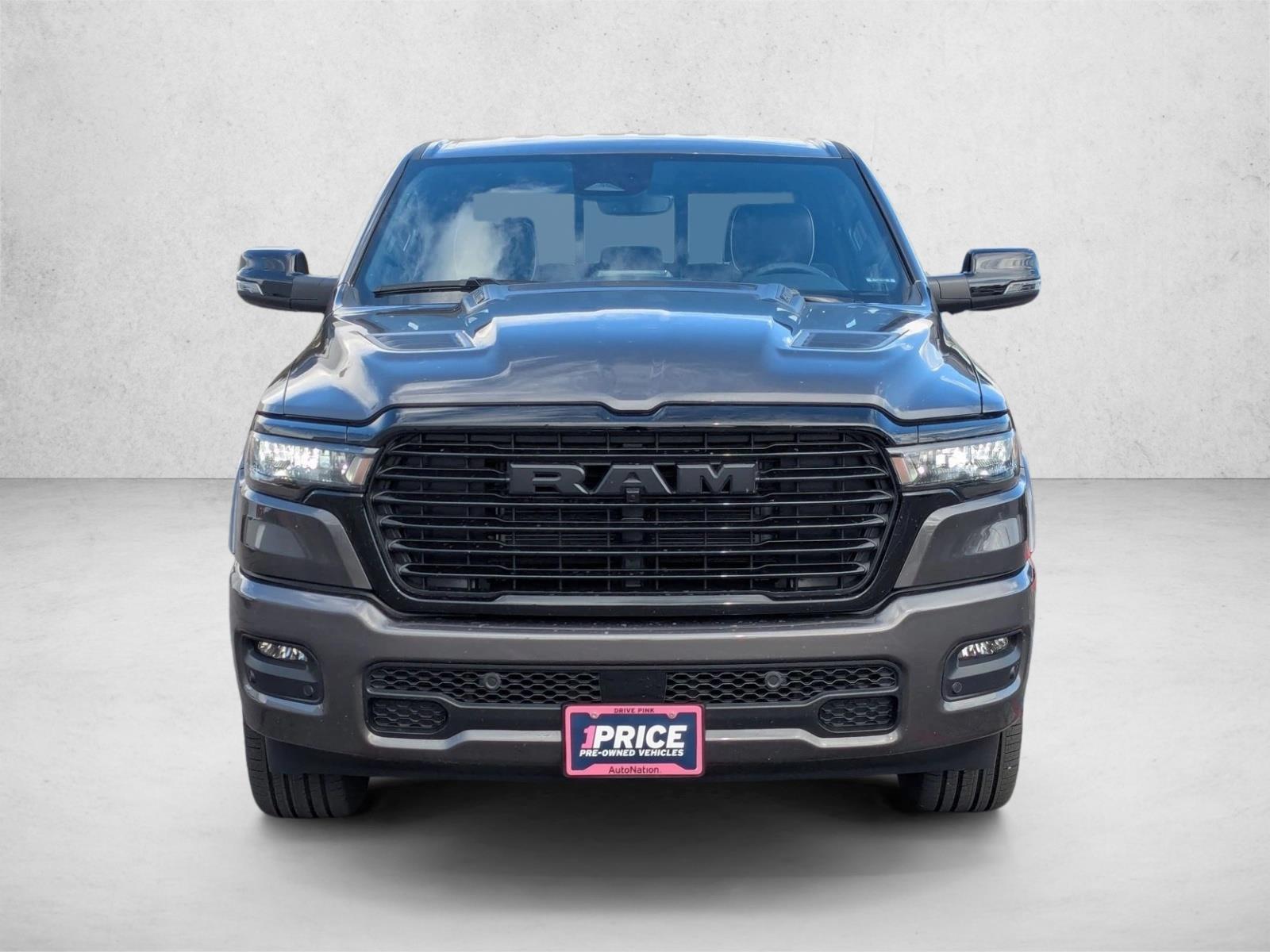 2025 Ram 1500 Laramie photo 2