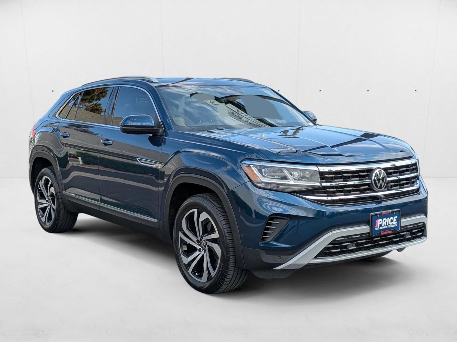 2020 Volkswagen Atlas Cross Sport V6 SEL Premium photo 3