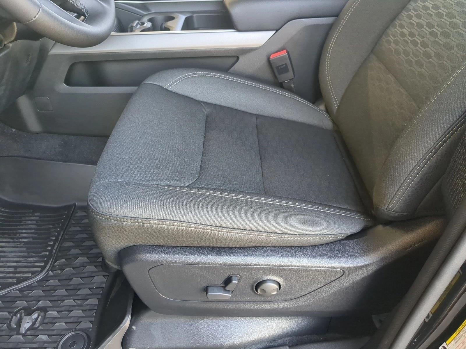 New 2027 Ram 1500 Big Horn Truck Crew Cab