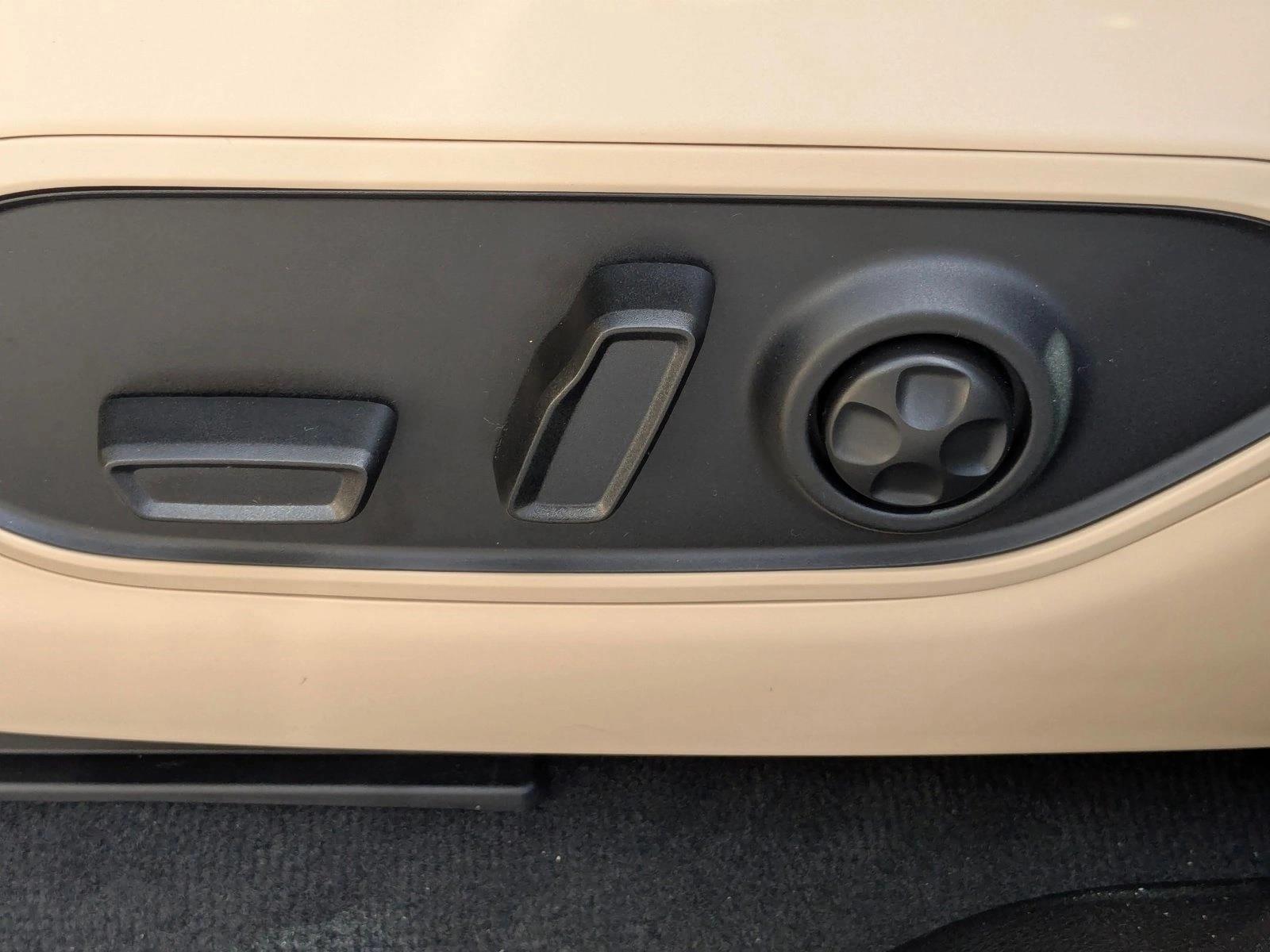 2025 Jeep Grand Cherokee Limited photo 4