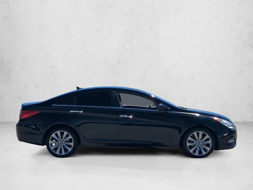 Used 2011 Hyundai Sonata SE 4dr Car