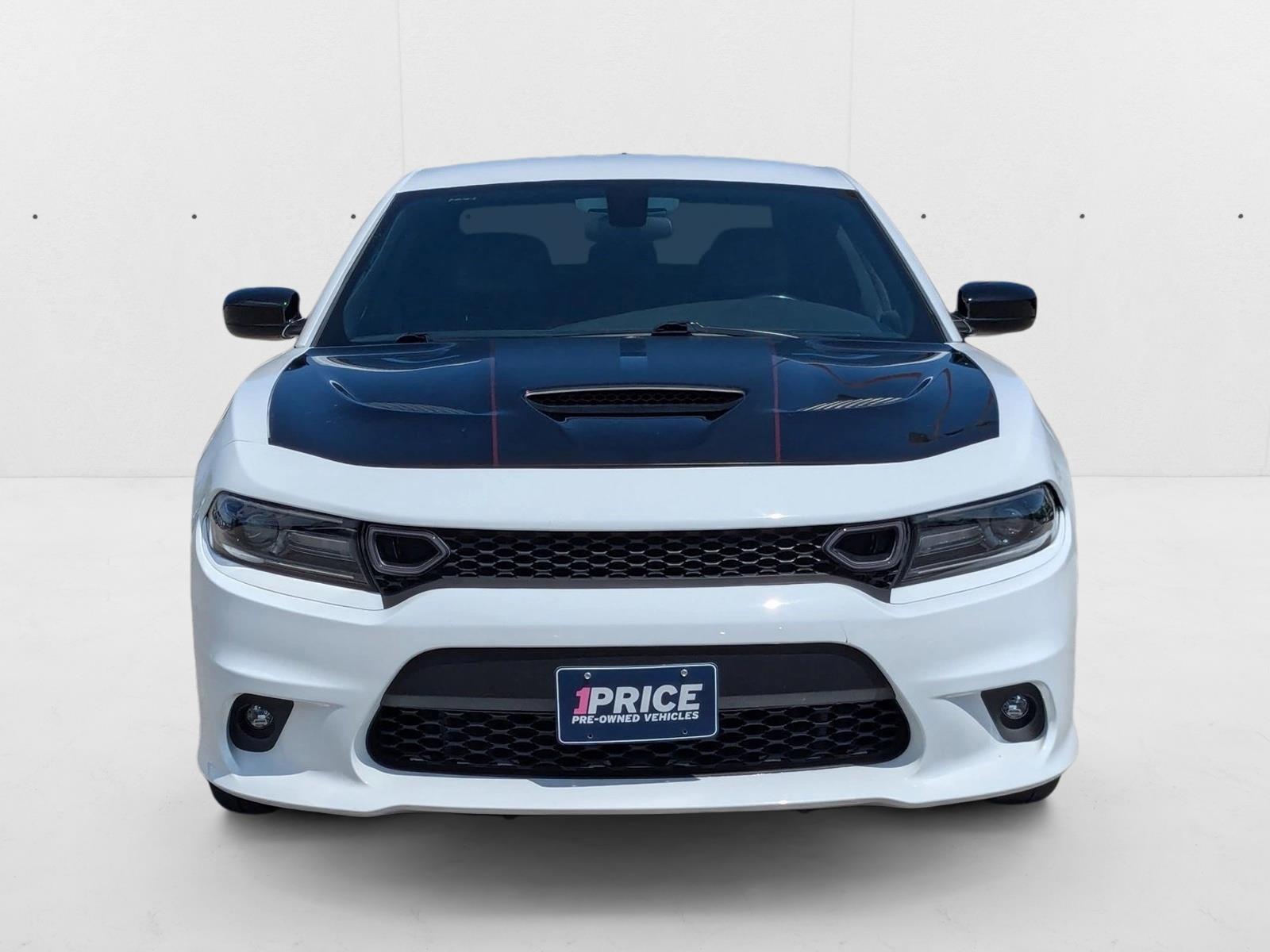 2020 Dodge Charger SXT photo 2