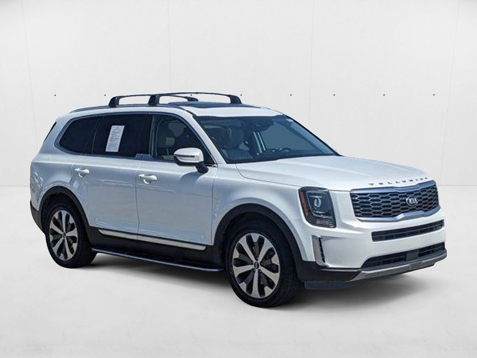 2020 Kia Telluride EX photo 3