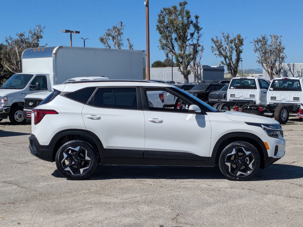 Used 2025 Kia Seltos S Sport Utility