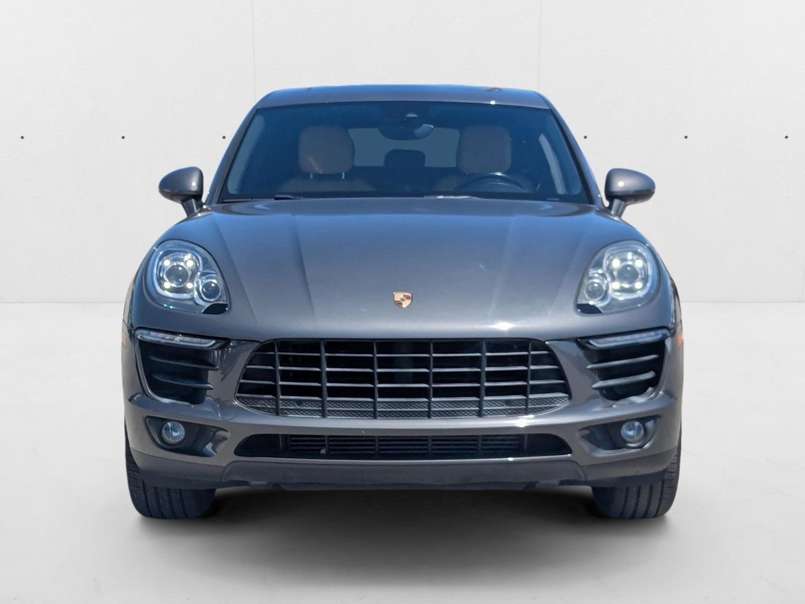 2018 Porsche Macan photo 2