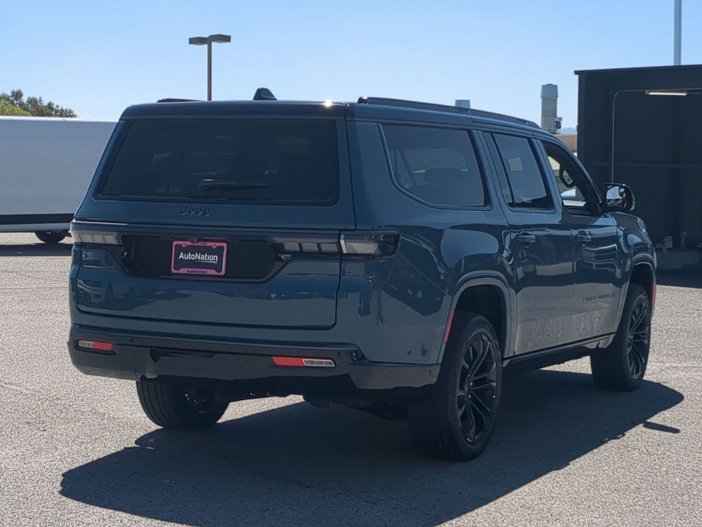 New 2026 Jeep Grand Wagoneer L Summit Reserve SUV