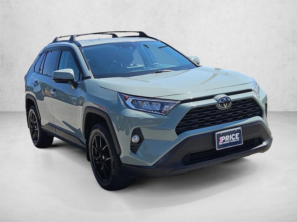 Used 2021 Toyota RAV4 XLE Sport Utility