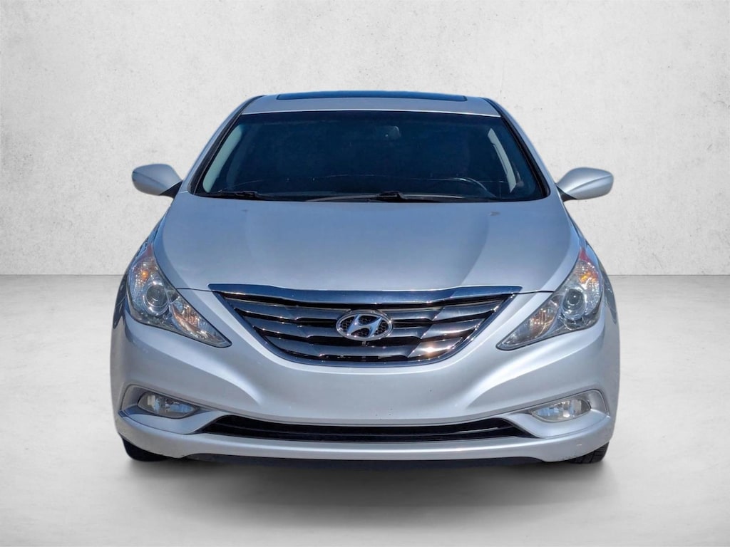 Used 2011 Hyundai Sonata SE 4dr Car