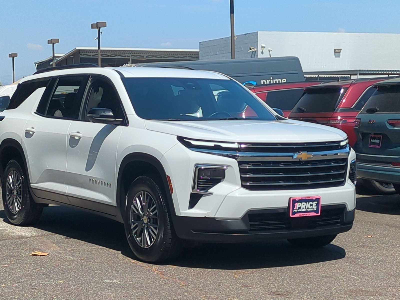 Used 2024 Chevrolet Traverse FWD LT Sport Utility