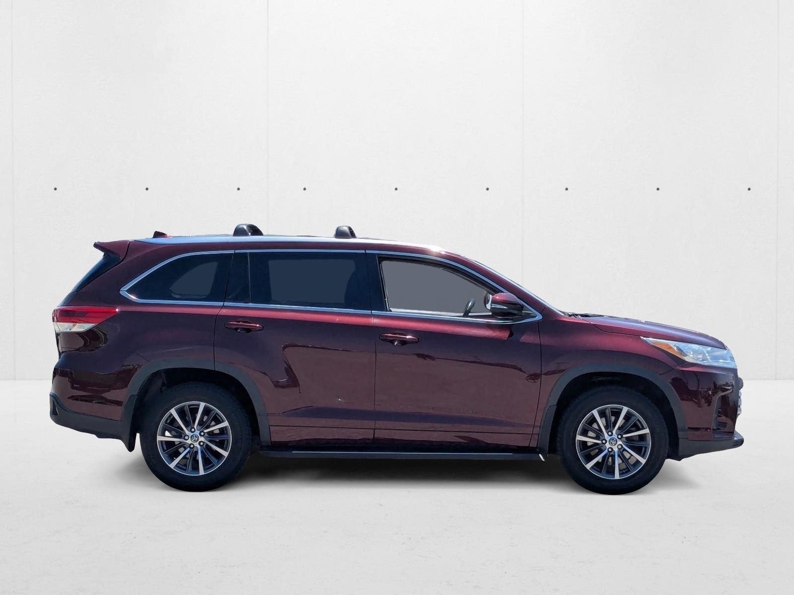 2018 Toyota Highlander XLE photo 4