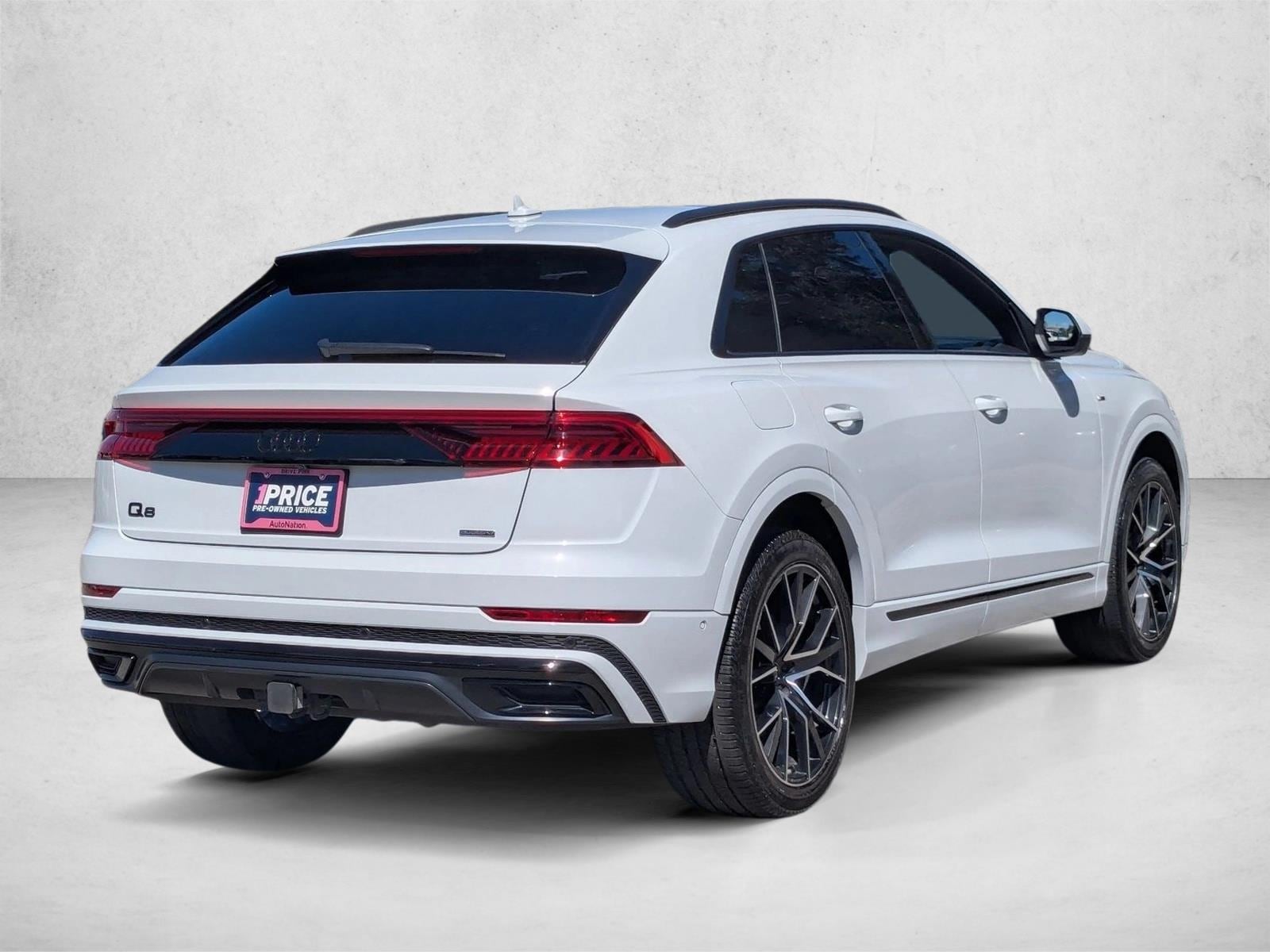 2022 Audi Q8 Premium Plus photo 4