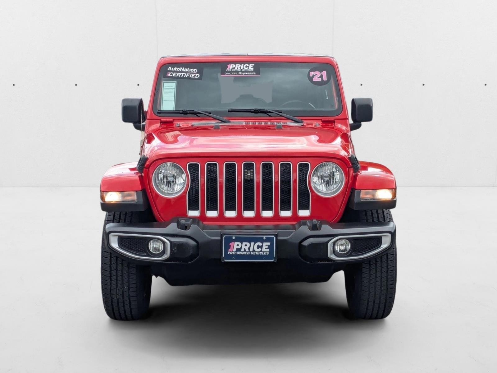 2021 Jeep Wrangler Unlimited Sahara photo 2