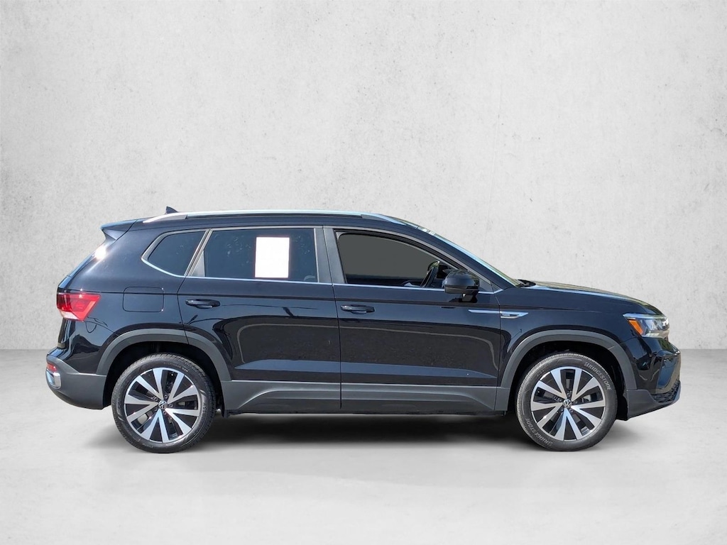Used 2022 Volkswagen Taos SE Sport Utility