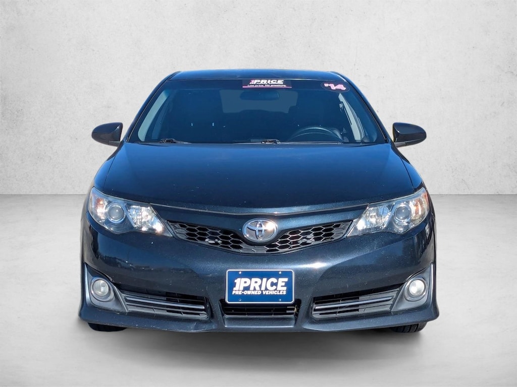 Used 2014 Toyota Camry SE 4dr Car