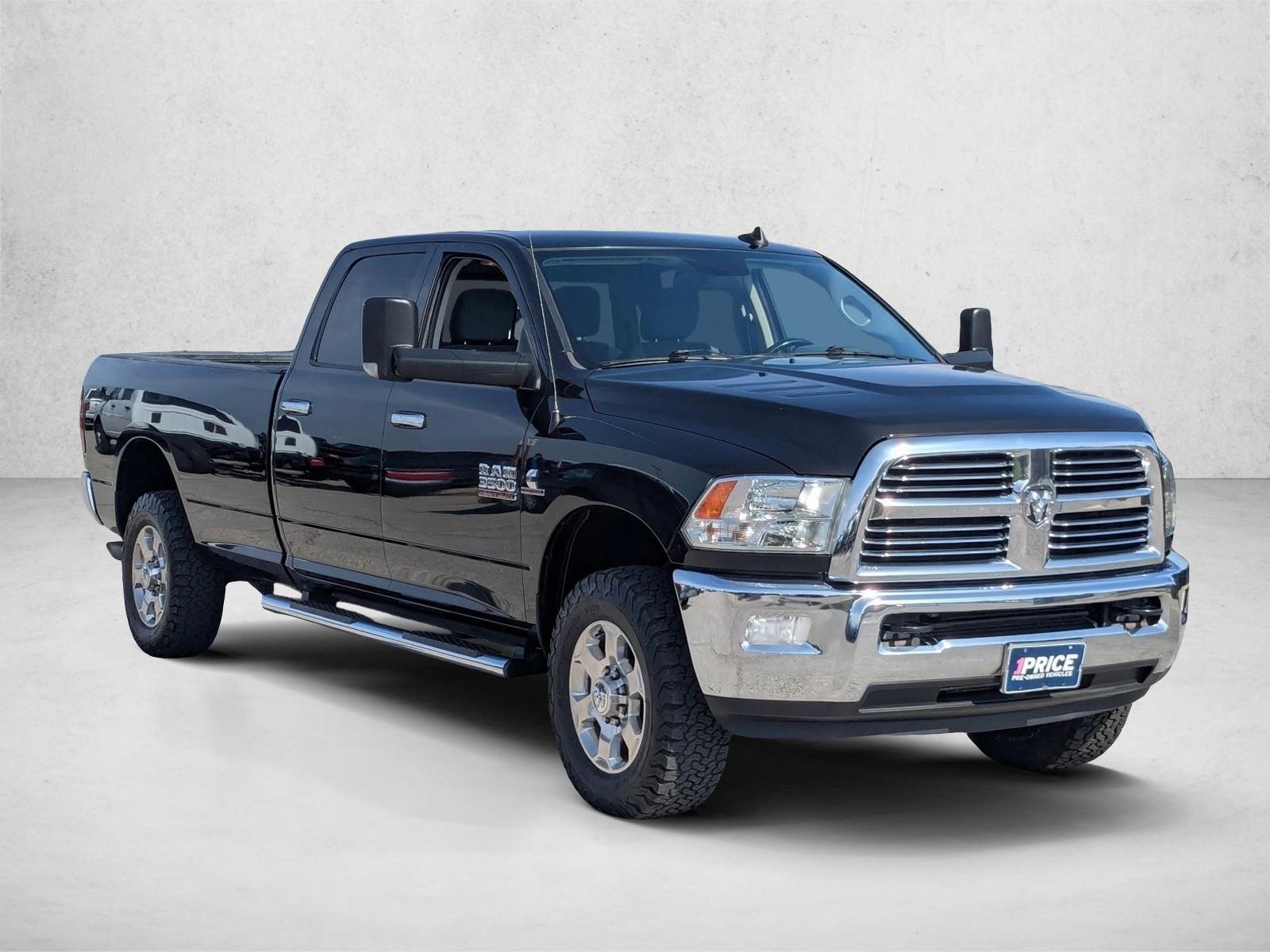2018 Ram 3500 Big Horn photo 3