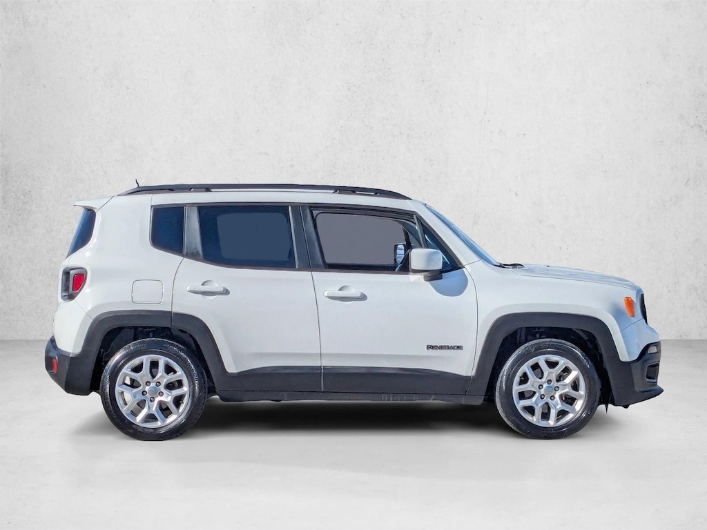 Used 2018 Jeep Renegade Latitude Sport Utility