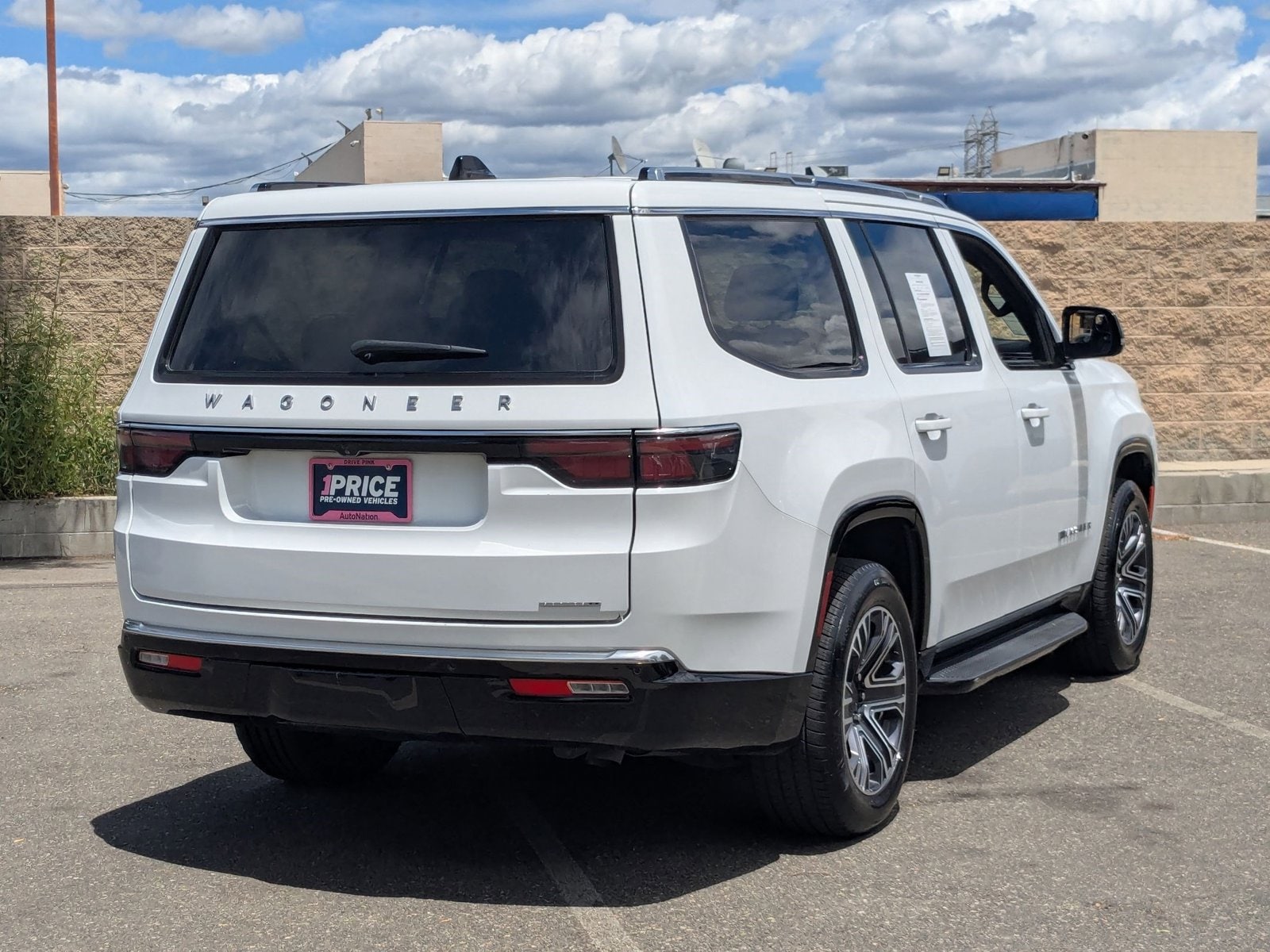 2024 Jeep Wagoneer Series II photo 4