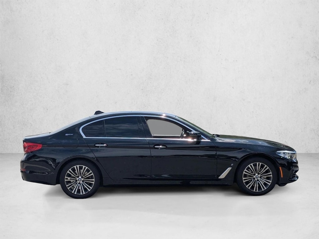 Used 2018 BMW 5 Series 530e iPerformance 4dr Car