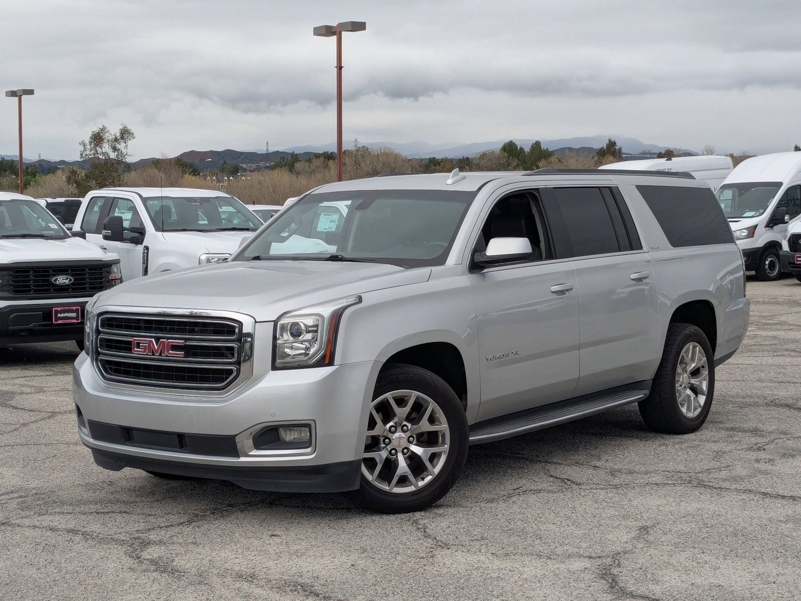 2015 GMC Yukon XL SLE's photo