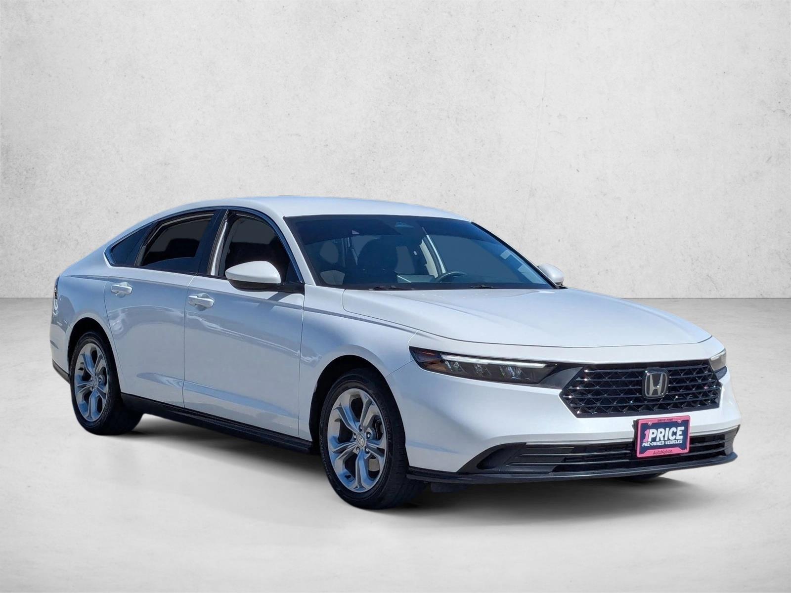 2023 Honda Accord LX photo 3