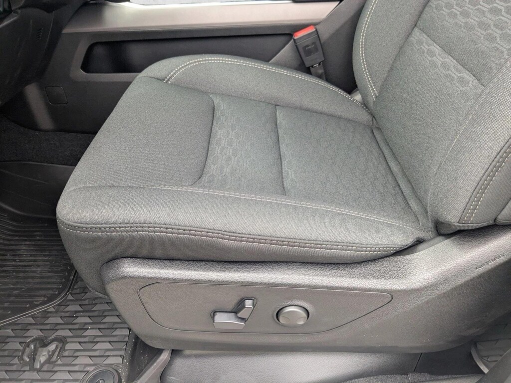 New 2026 Ram 1500 Big Horn Truck Crew Cab