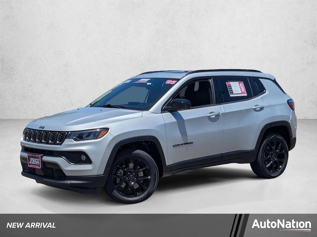 Used 2025 Jeep Compass Latitude Sport Utility