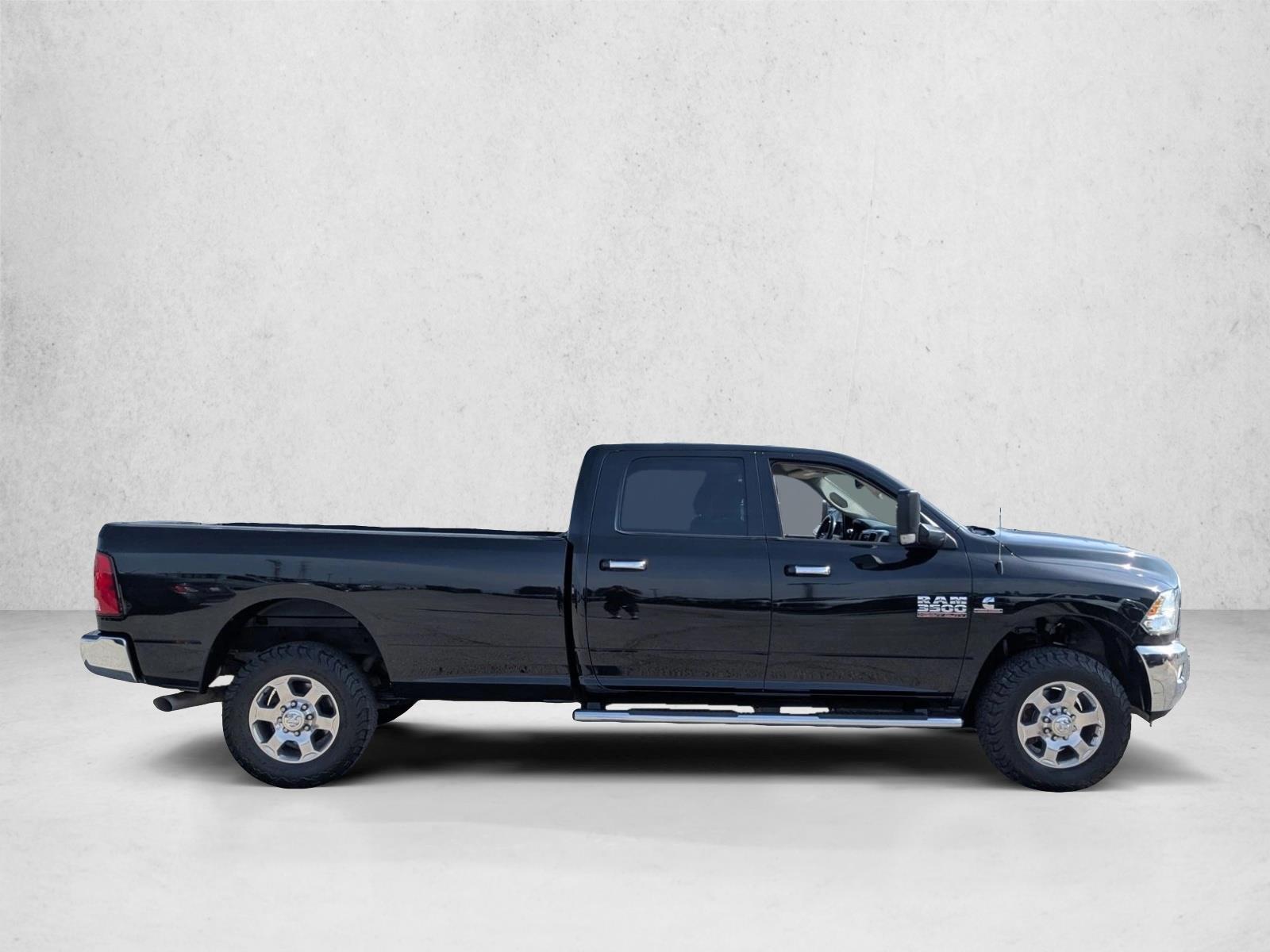 2018 Ram 3500 Big Horn photo 4