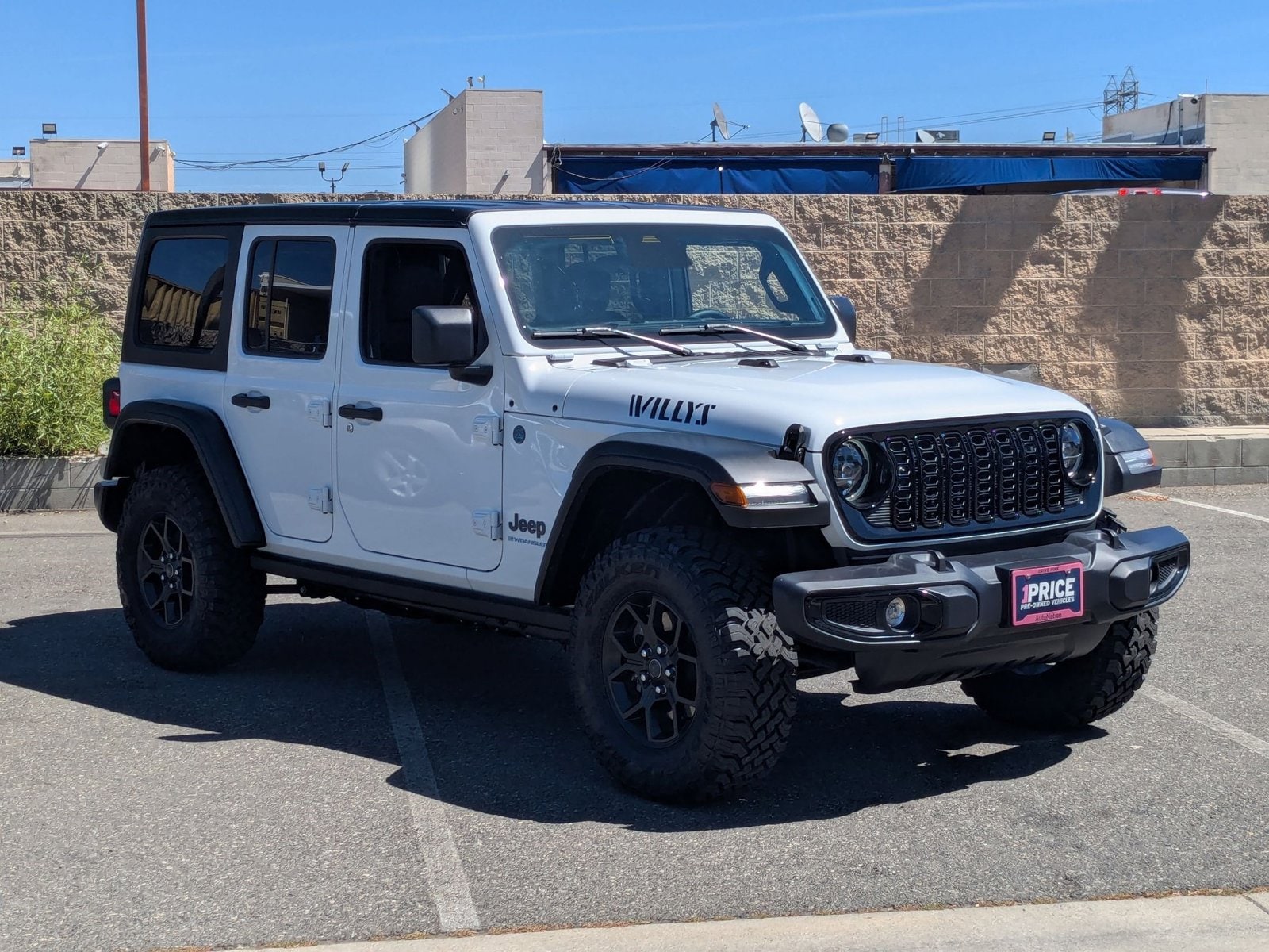 2025 Jeep Wrangler 4xe Willys photo 3