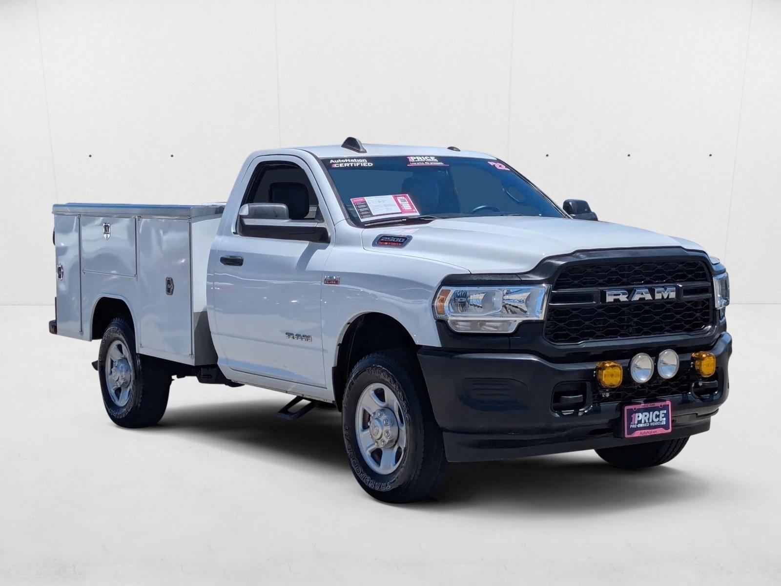2022 Ram 2500 Tradesman photo 3