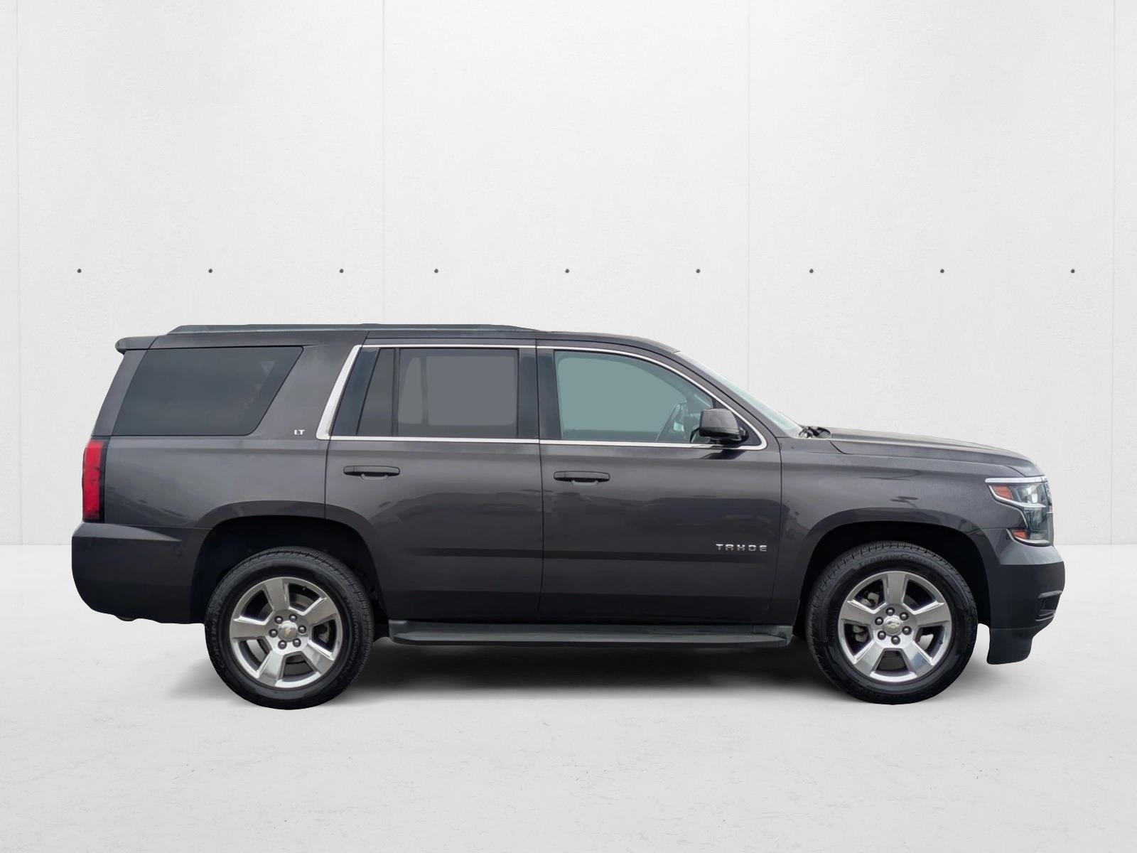 2016 Chevrolet Tahoe LT photo 4